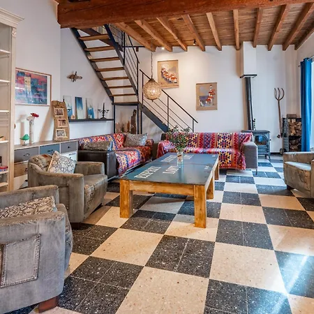 La Rustique, Maison De Charme Proche Carcassonne - Jardin, Wifi, équipée Hébergement de vacances *